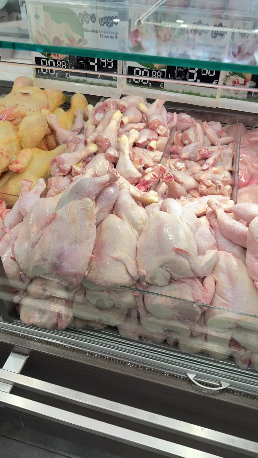 Frisches Geflügel