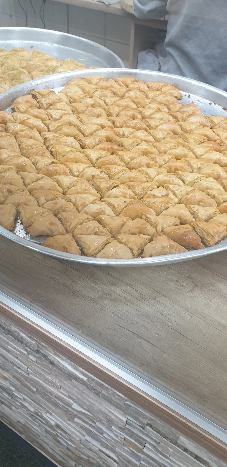 Frische Baklava-Bleche