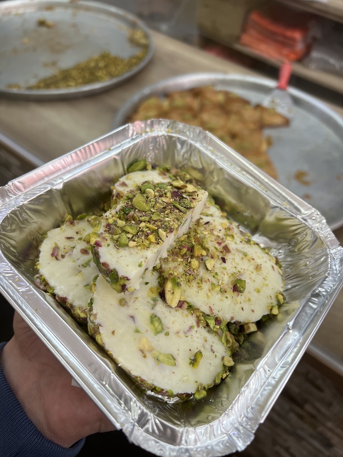 Halawet el-Jibn mit Pistazien