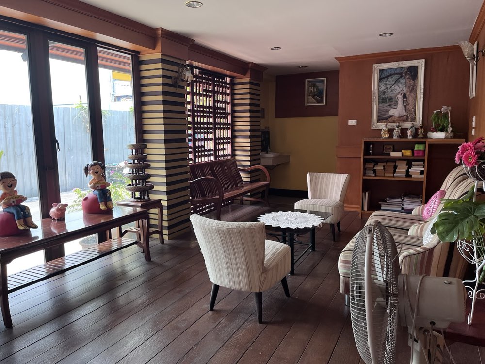 Little Guest House