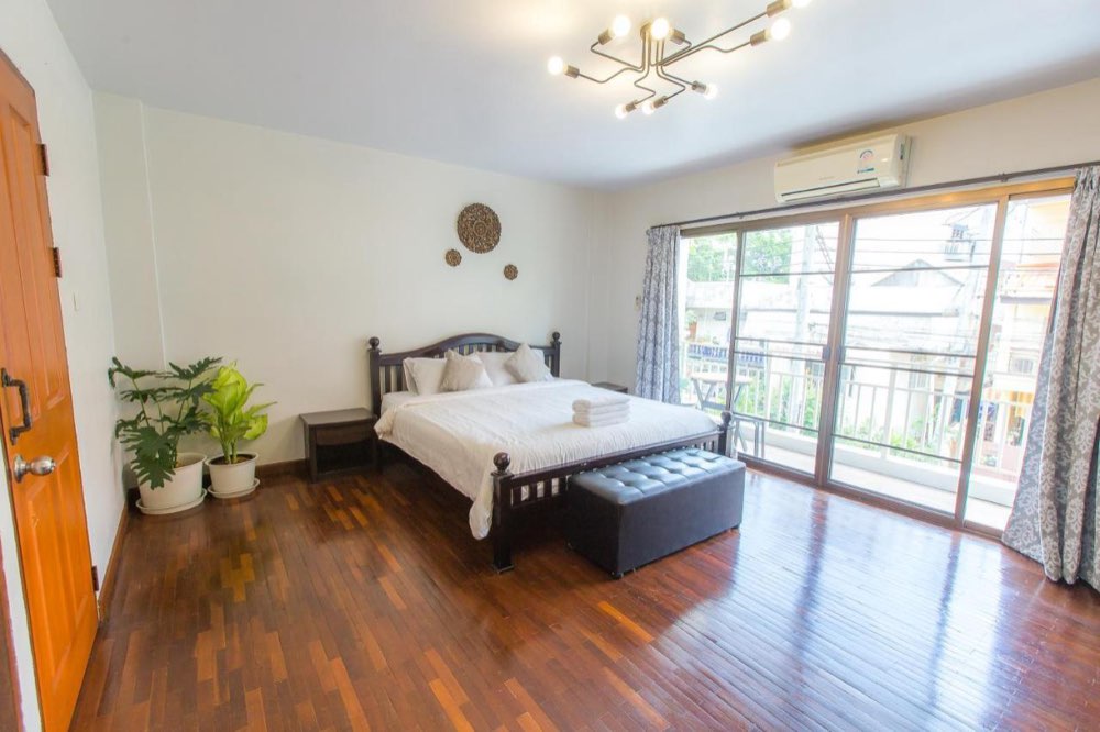 A bedroom at The Little Siri