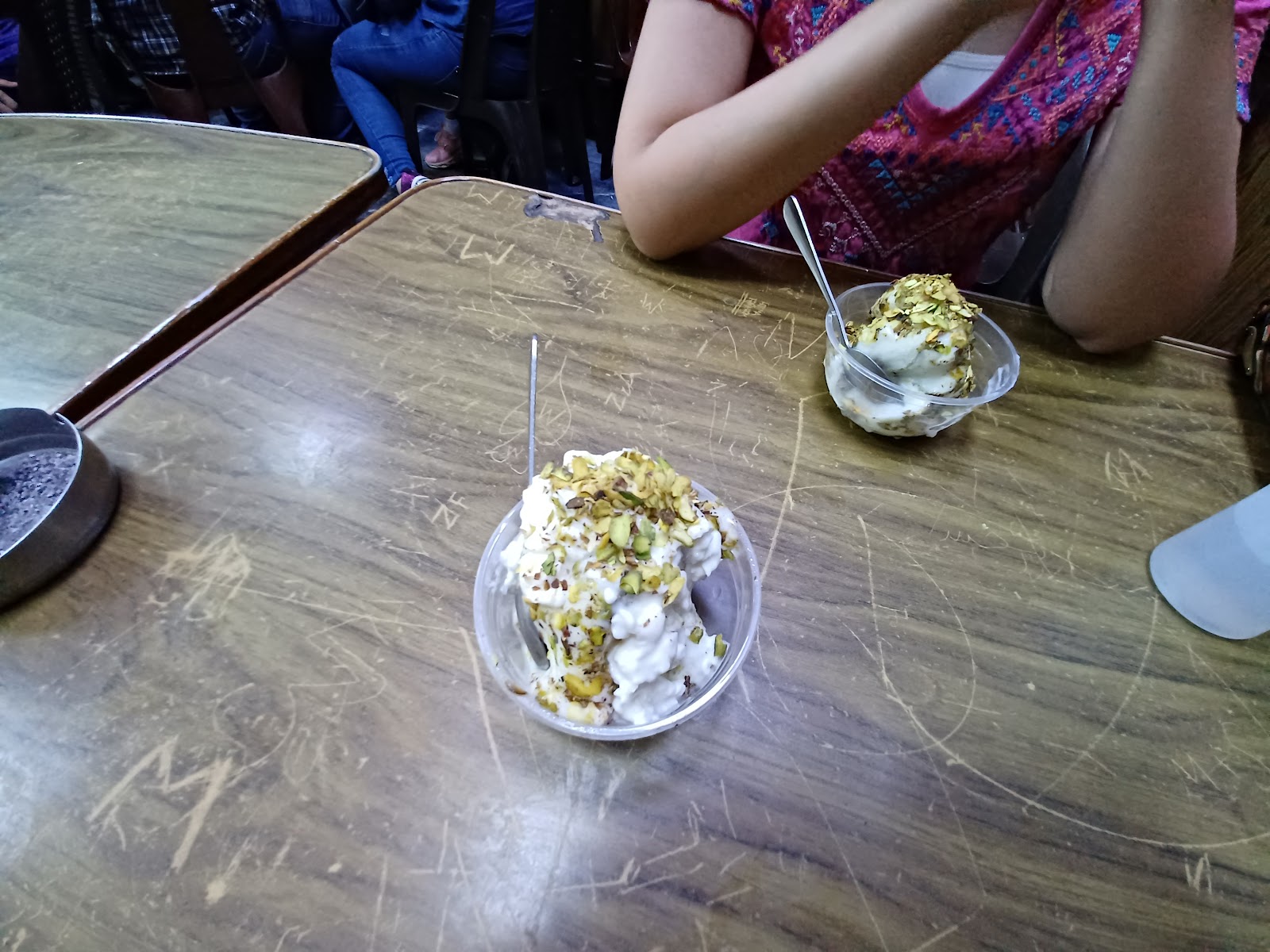 كاسة بوظة بالفستق