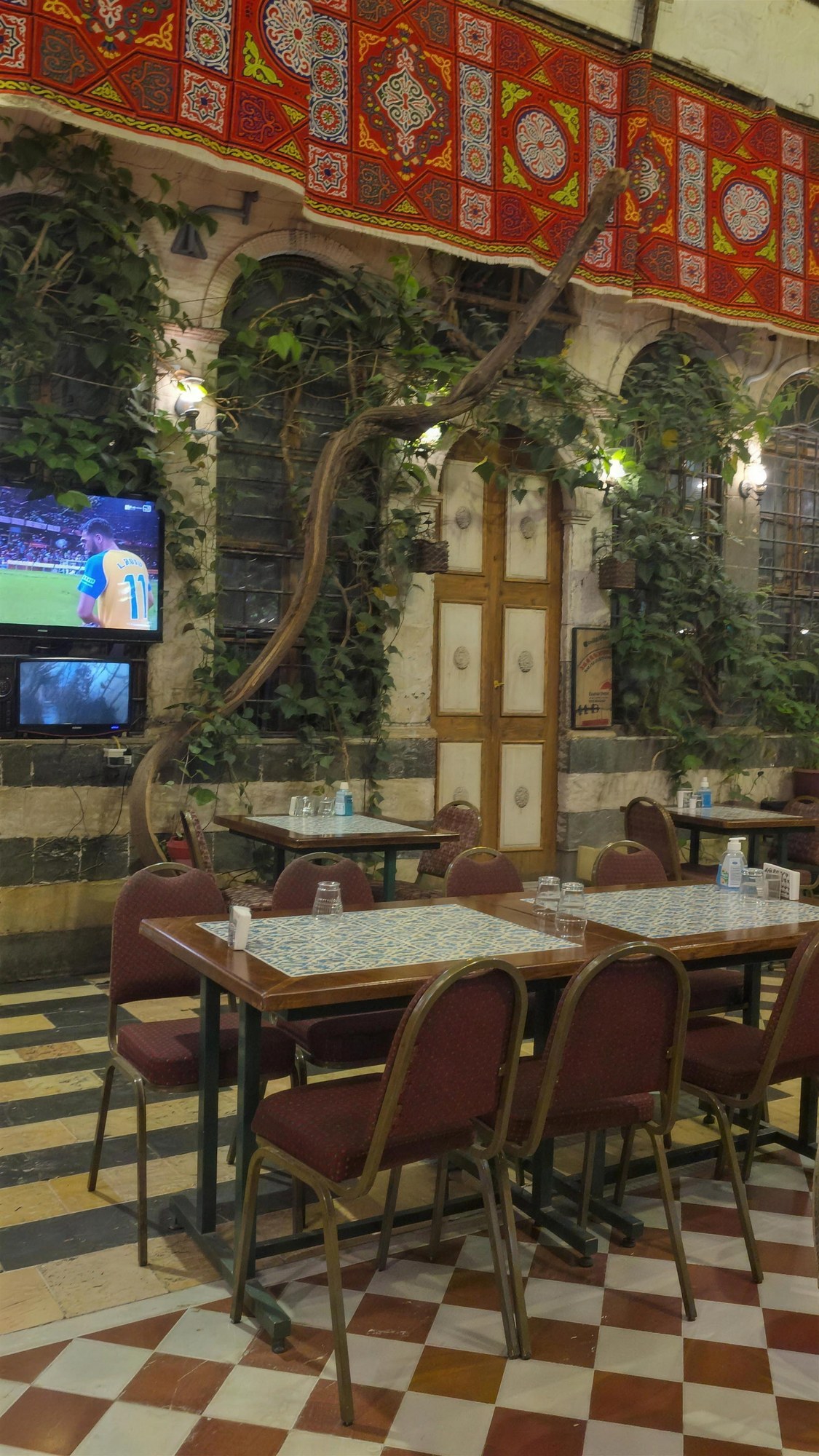 داخل بيت جبري والعرايش