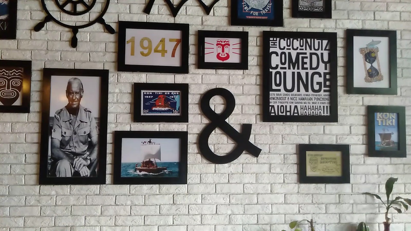 Crew lounge