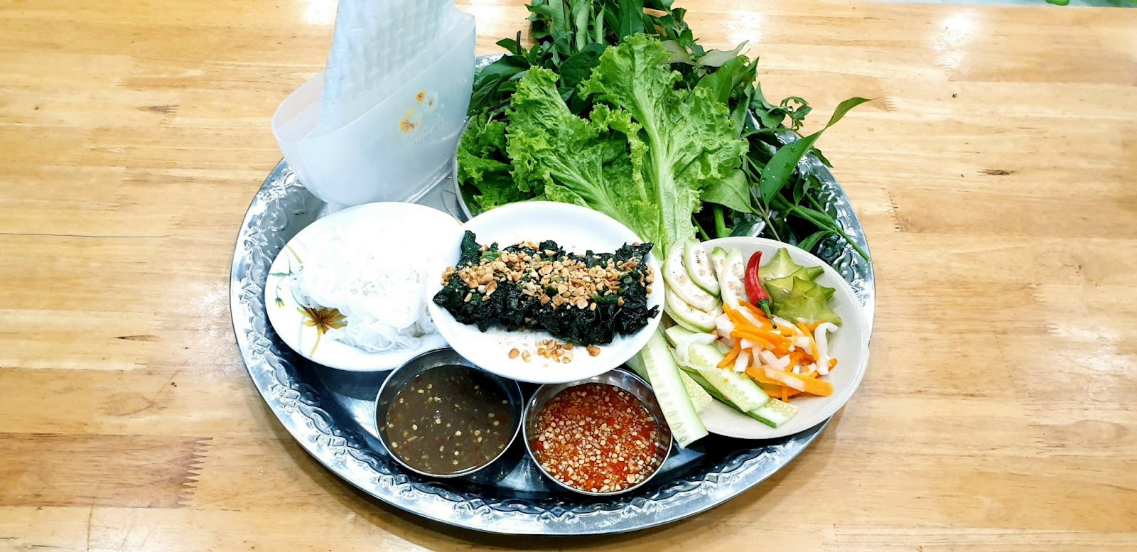Tô bún thịt nướng